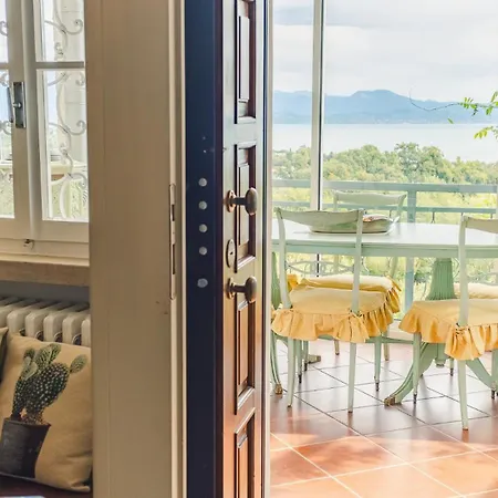 Villa Castlegrace Garda - Italian Homing