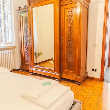 Castlegrace Garda - Italian Homing Villa